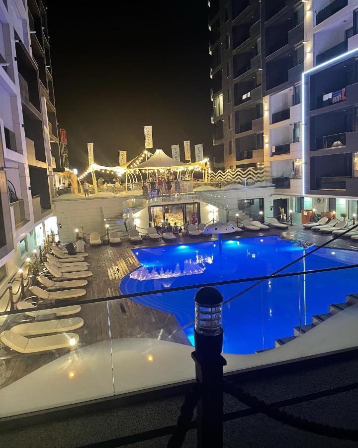 Metamorfoz Apartment Năvodari Zewnętrze zdjęcie